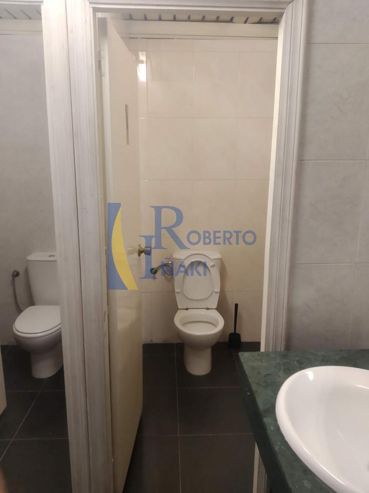 AMPLIA NAVE ACONDICIONADA COMO TALLER, NO DEJE PASAR ESTA OPORTUNIDAD PARA INSTALAR SU NEGOCIO