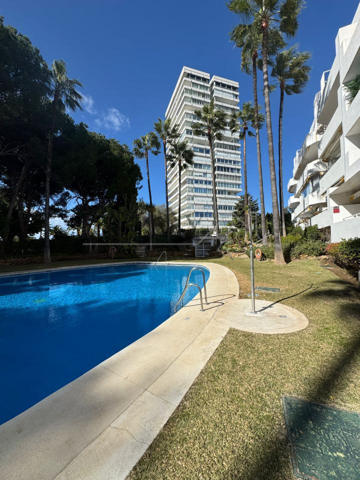 178513881928800168677_176942892759 Fantastico apartamneto en Marbella cerca del Mar