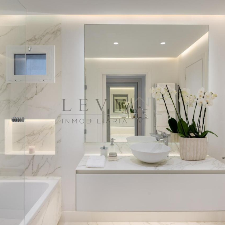 Piso en venta en Puerto Banús