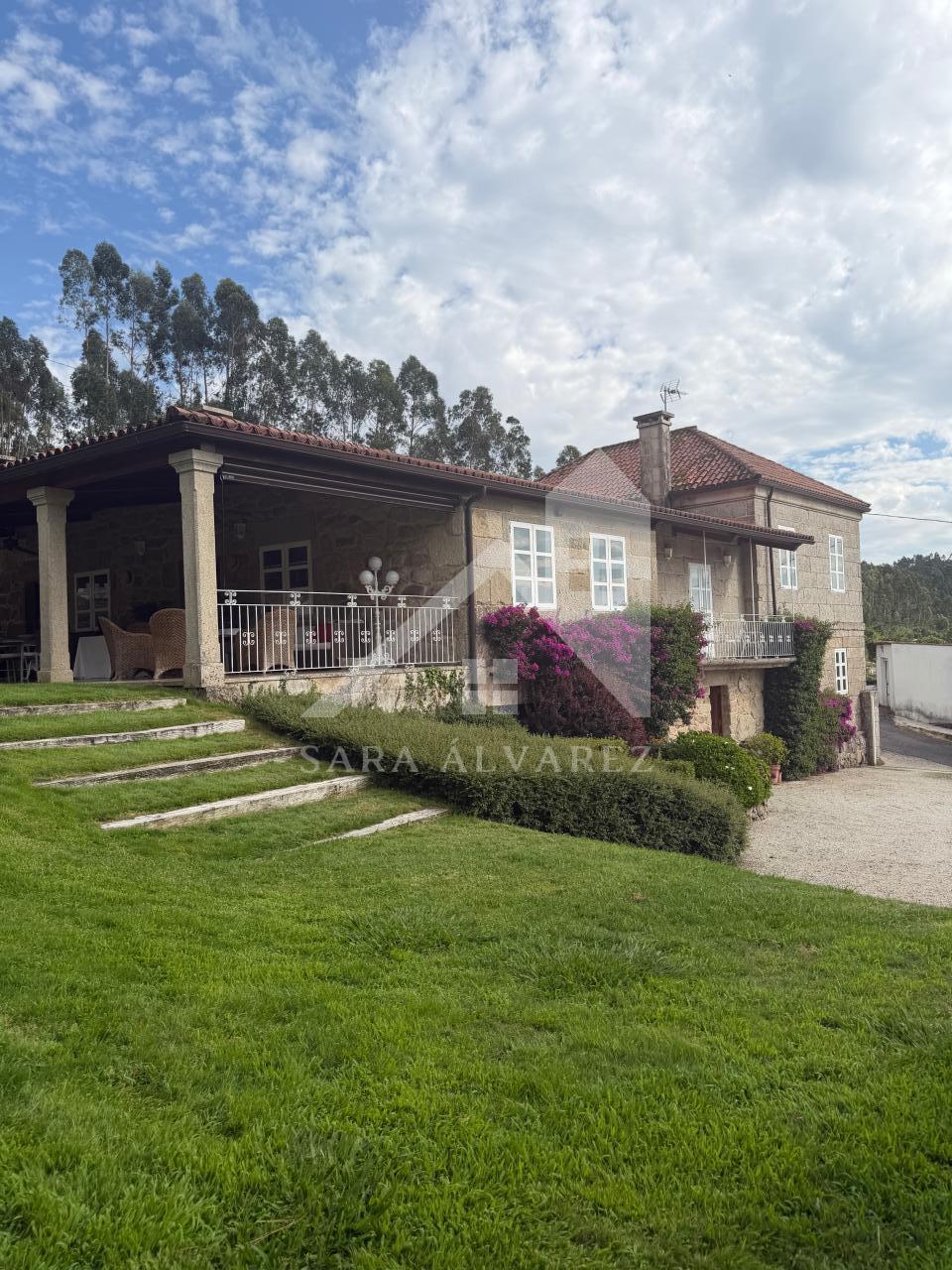178523030098200045497_178508523922 SE VENDE ESPECTACULAR CASA DE PIEDRA RESTAURADA PRÓXIMA A LA CIUDAD DE PONTEVEDRA EN VIASCÓN- COTOBADE