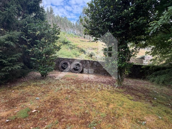 SE VENDE ESPECTACULAR CASA  DE PIEDRA RESTAURADA PRÓXIMA A LA CIUDAD DE PONTEVEDRA EN VIASCÓN- COTOBADE