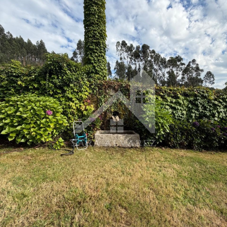 SE VENDE ESPECTACULAR CASA  DE PIEDRA RESTAURADA PRÓXIMA A LA CIUDAD DE PONTEVEDRA EN VIASCÓN- COTOBADE