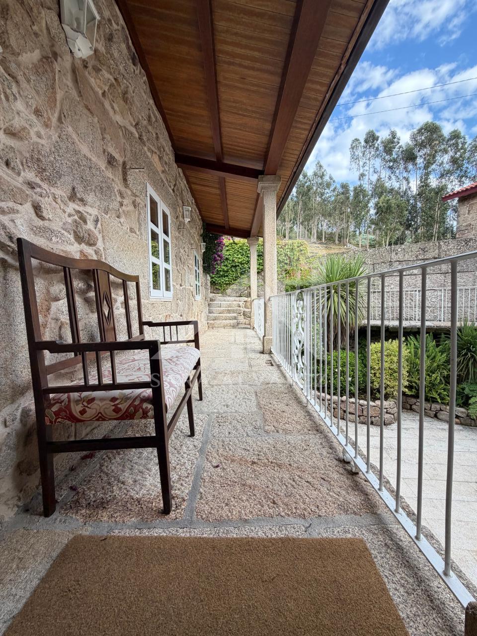 178523032746800045497_178510229607 SE VENDE ESPECTACULAR CASA DE PIEDRA RESTAURADA PRÓXIMA A LA CIUDAD DE PONTEVEDRA EN VIASCÓN- COTOBADE