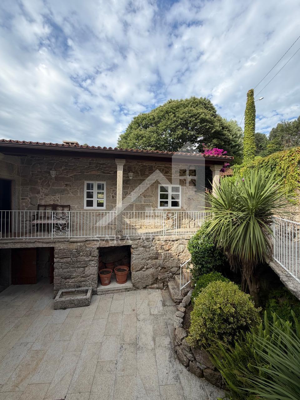 178523032854400045497_178510227301 SE VENDE ESPECTACULAR CASA DE PIEDRA RESTAURADA PRÓXIMA A LA CIUDAD DE PONTEVEDRA EN VIASCÓN- COTOBADE