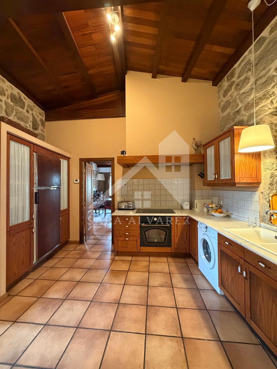 178523034005100045497_178510210885 SE VENDE ESPECTACULAR CASA DE PIEDRA RESTAURADA PRÓXIMA A LA CIUDAD DE PONTEVEDRA EN VIASCÓN- COTOBADE