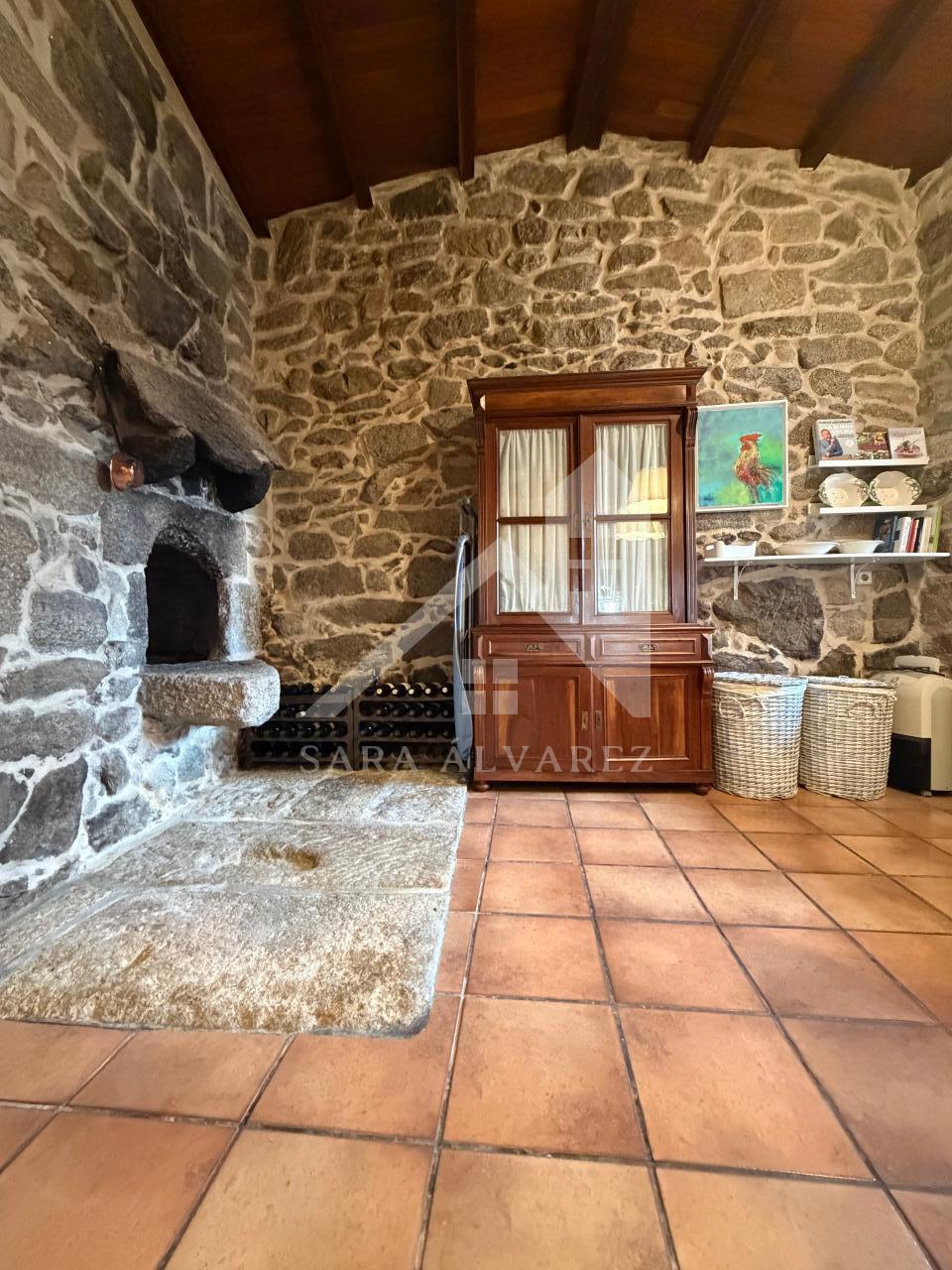 178523034443900045497_178510215474 SE VENDE ESPECTACULAR CASA DE PIEDRA RESTAURADA PRÓXIMA A LA CIUDAD DE PONTEVEDRA EN VIASCÓN- COTOBADE
