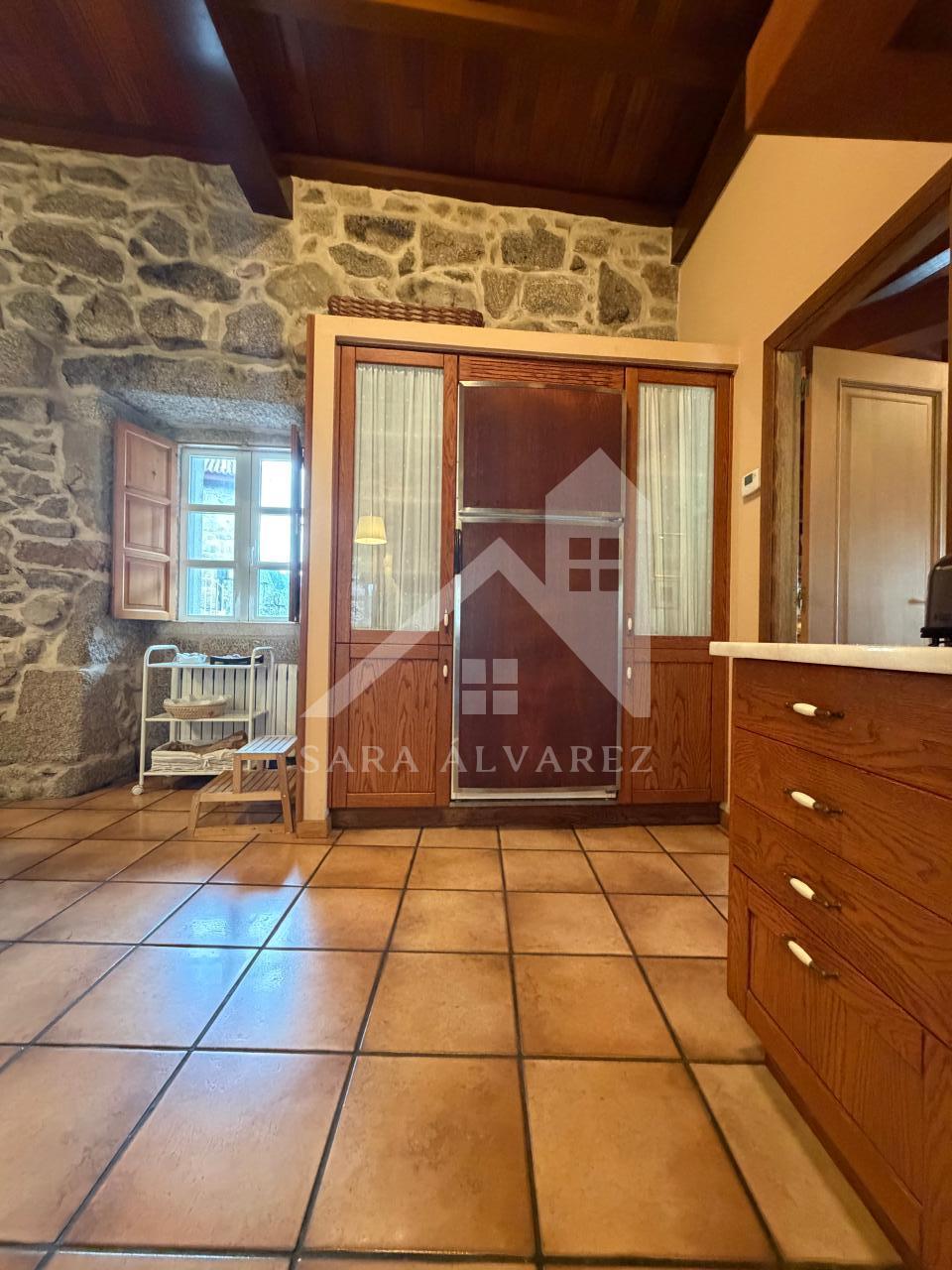 178523034445100045497_178510214490 SE VENDE ESPECTACULAR CASA DE PIEDRA RESTAURADA PRÓXIMA A LA CIUDAD DE PONTEVEDRA EN VIASCÓN- COTOBADE