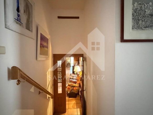 SE VENDE ESPECTACULAR CASA  DE PIEDRA RESTAURADA PRÓXIMA A LA CIUDAD DE PONTEVEDRA EN VIASCÓN- COTOBADE