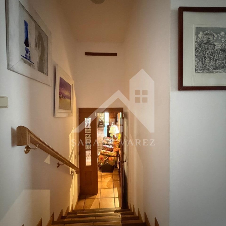 SE VENDE ESPECTACULAR CASA  DE PIEDRA RESTAURADA PRÓXIMA A LA CIUDAD DE PONTEVEDRA EN VIASCÓN- COTOBADE