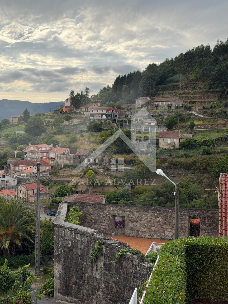 178523035764000045497_178510367344 SE VENDE ESPECTACULAR CASA DE PIEDRA RESTAURADA PRÓXIMA A LA CIUDAD DE PONTEVEDRA EN VIASCÓN- COTOBADE