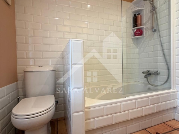 SE VENDE ESPECTACULAR CASA  DE PIEDRA RESTAURADA PRÓXIMA A LA CIUDAD DE PONTEVEDRA EN VIASCÓN- COTOBADE