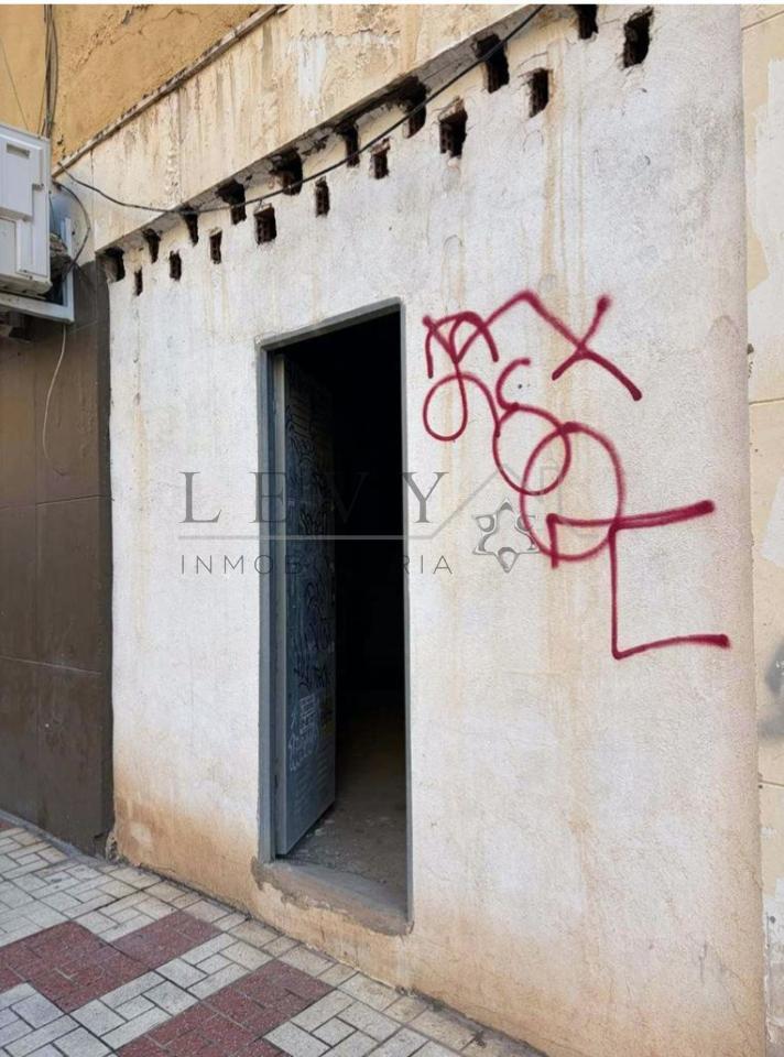 178523186181900029562_178522935685 Oportunidad Única: Amplio Local Comercial de 312 m² en Bruto