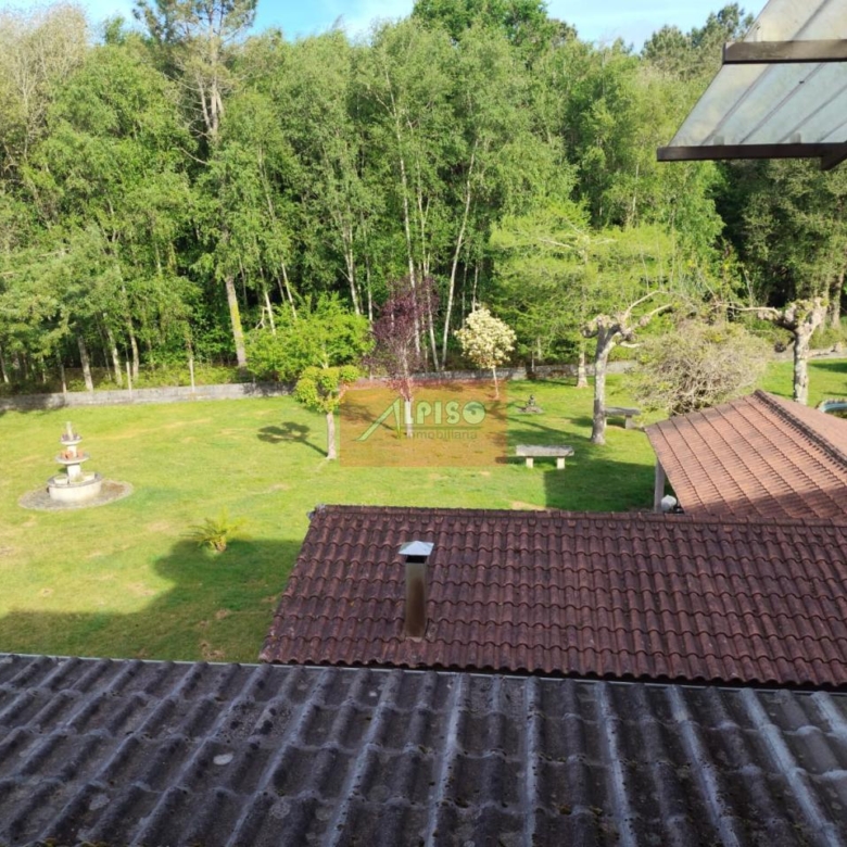 Chalet en Vilamarín