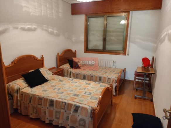 Chalet en Vilamarín