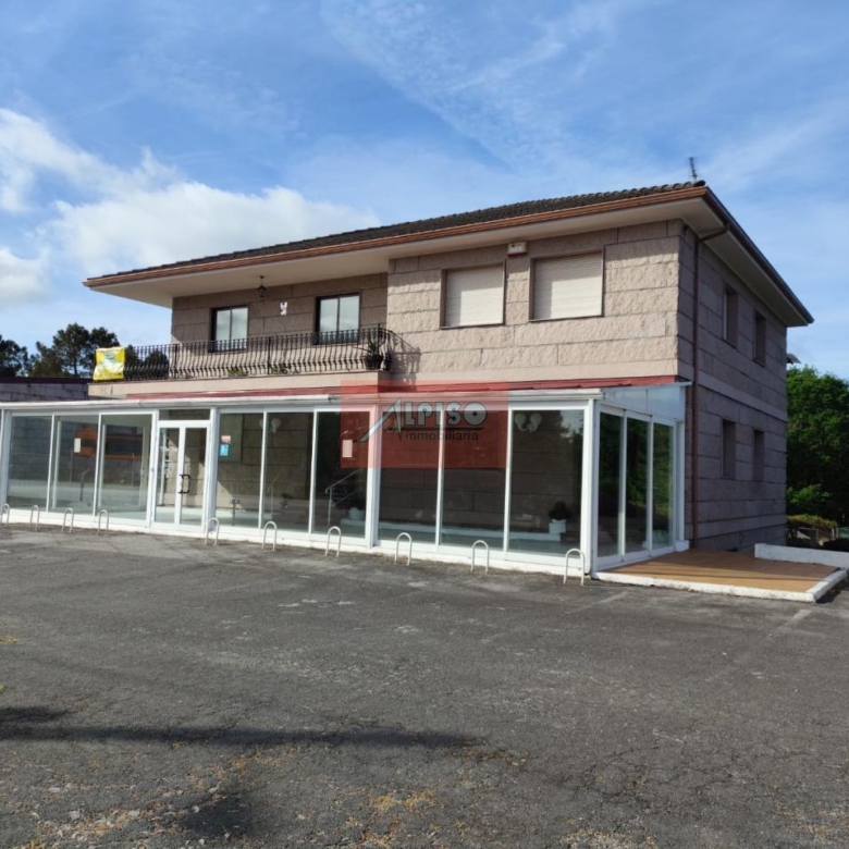 Chalet en Vilamarín