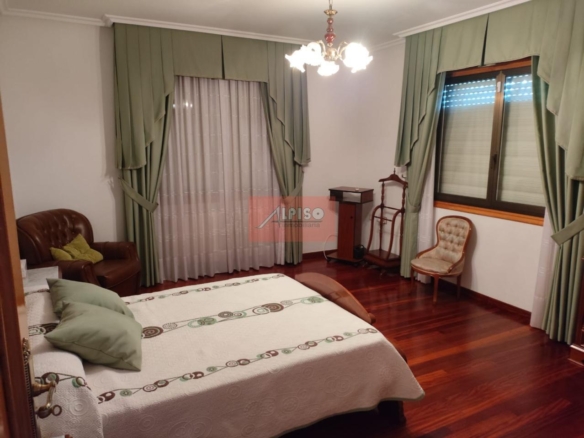 Chalet en Vilamarín