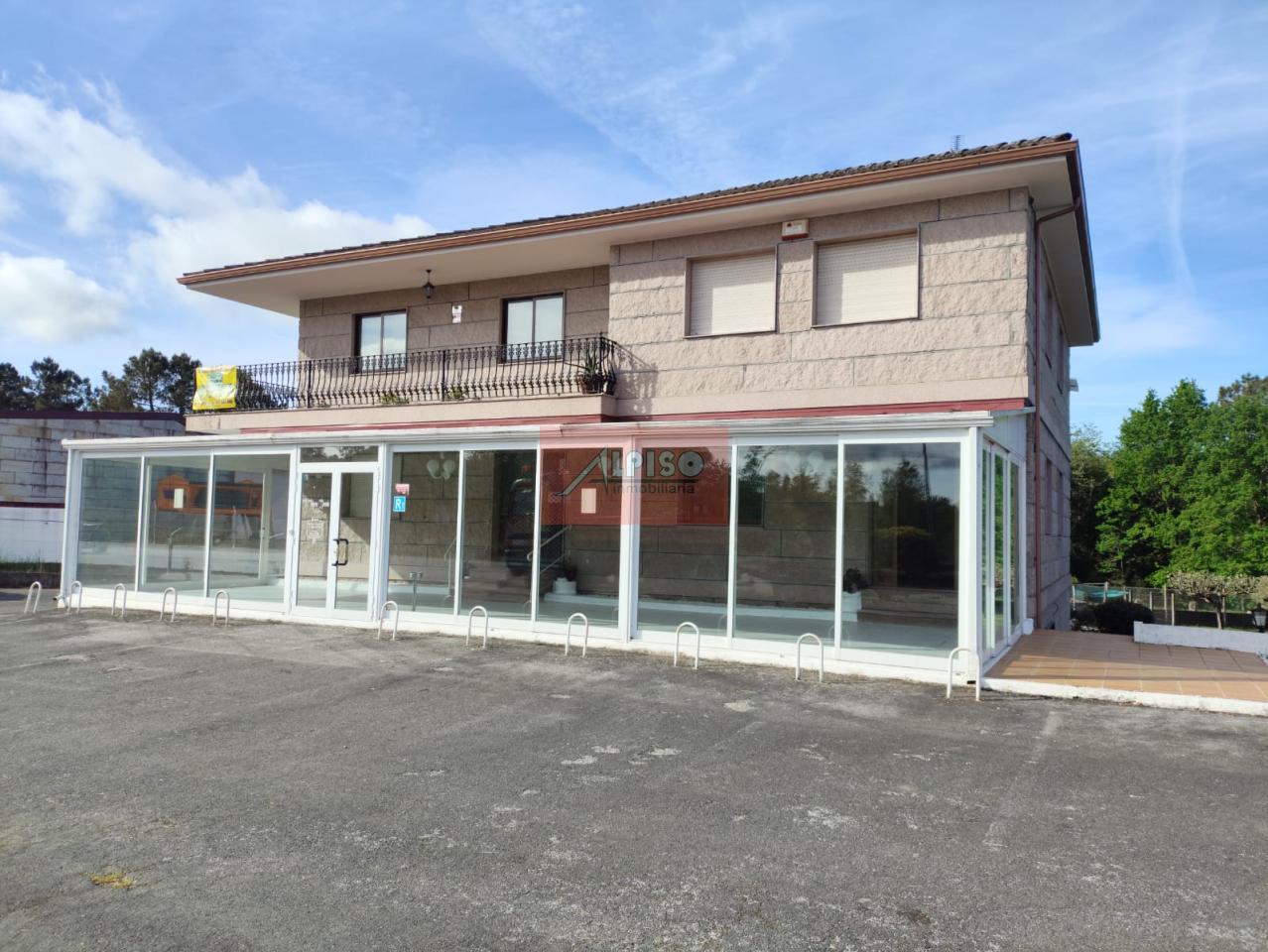 178577024455600045557_177685065163 Chalet en Vilamarín