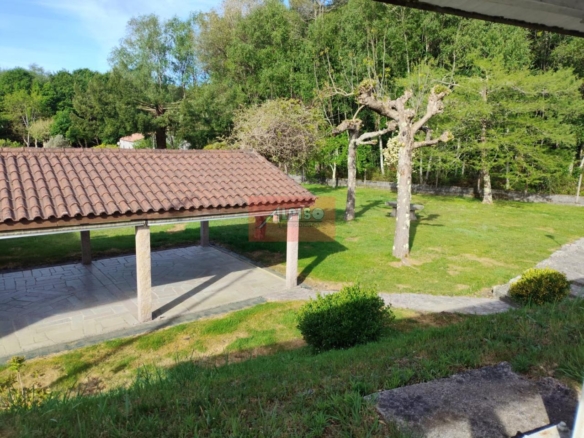 Chalet en Vilamarín