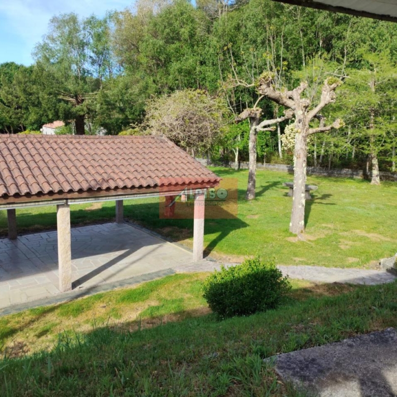 Chalet en Vilamarín