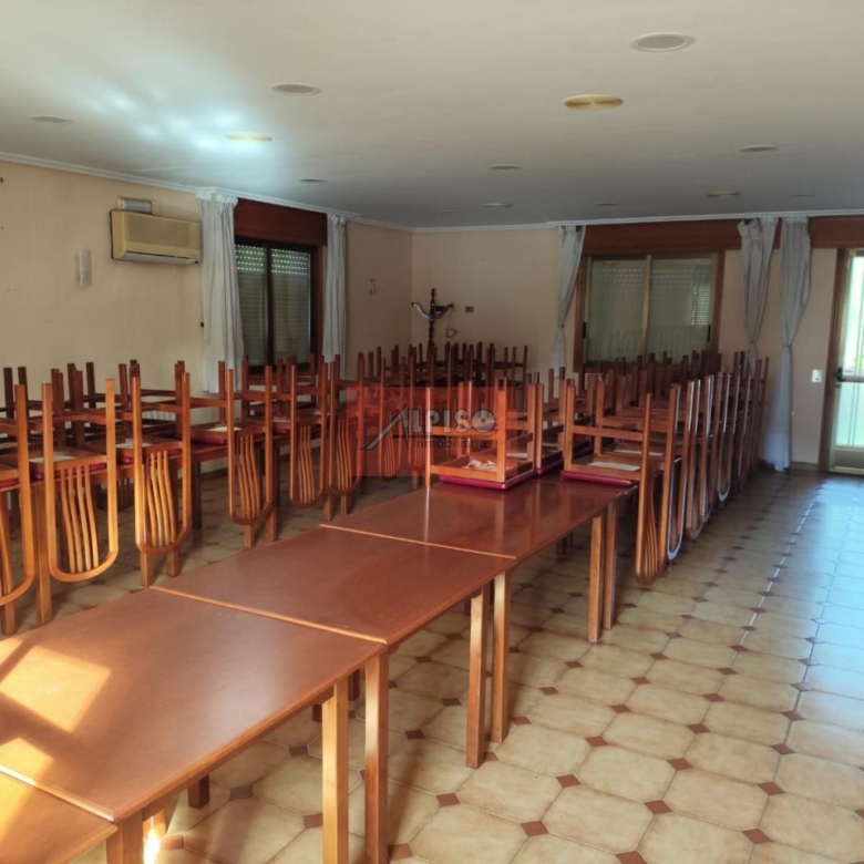 Chalet en Vilamarín