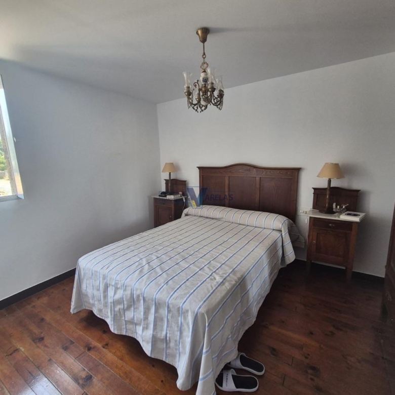 Casa en Amoeiro