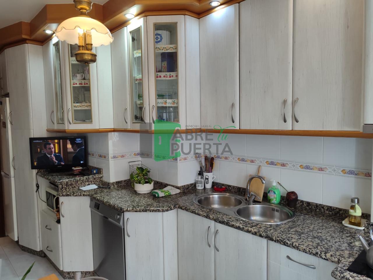 178585760868800172657_178585708963 PISO EN VENTA EN EL CENTRO