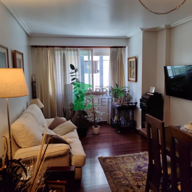PISO EN VENTA EN EL CENTRO