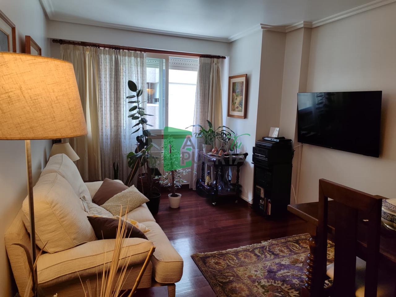 178585760971500172657_178585709018 PISO EN VENTA EN EL CENTRO
