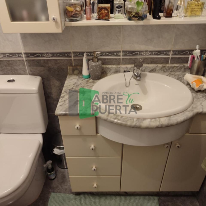 PISO EN VENTA EN EL CENTRO