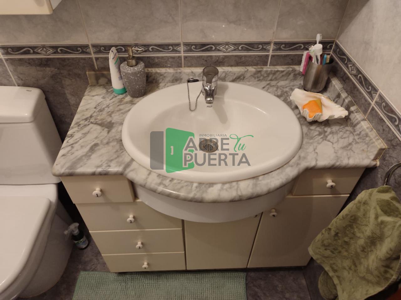 178585761480500172657_178585709399 PISO EN VENTA EN EL CENTRO