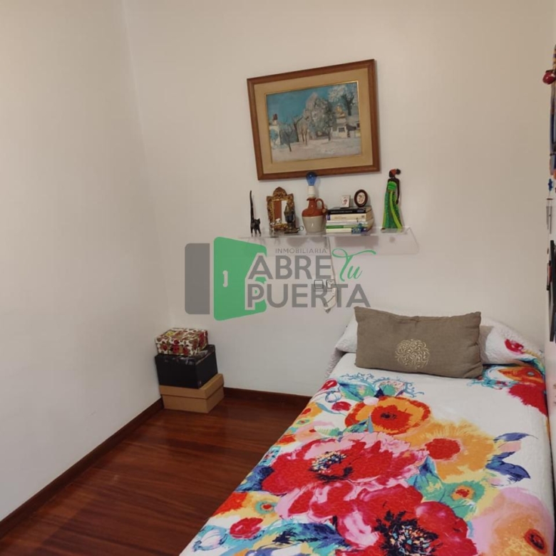 PISO EN VENTA EN EL CENTRO