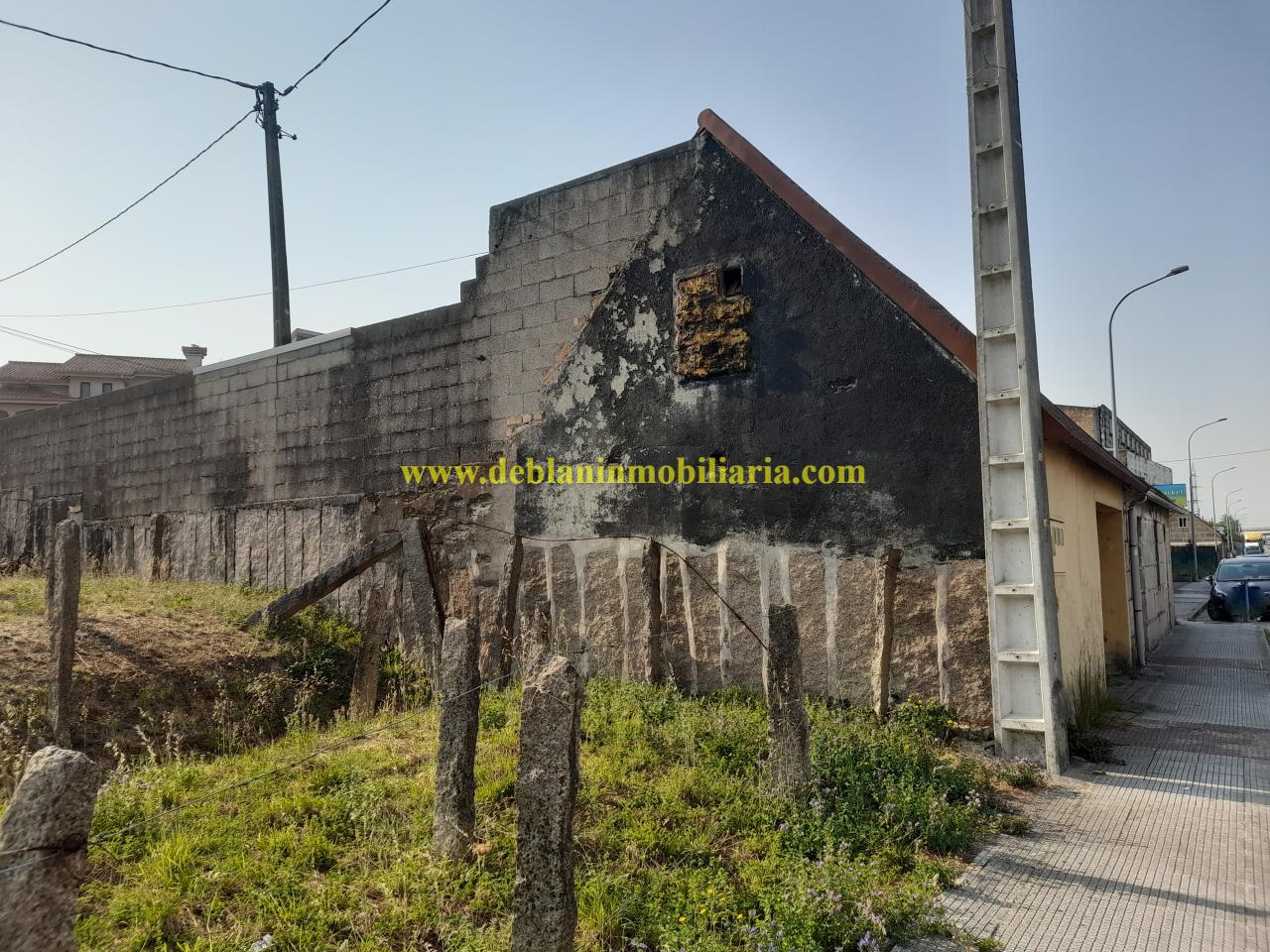 178586025825100029578_178586011316 SE ALQUILA LOCAL / NAVE EN O PORRIÑO