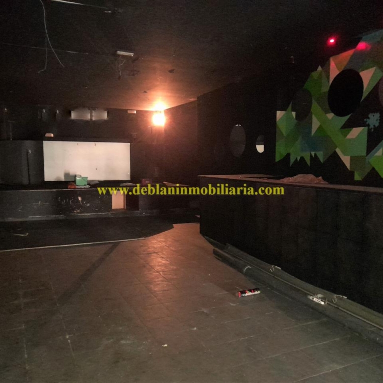 SE ALQUILA LOCAL / NAVE EN O PORRIÑO