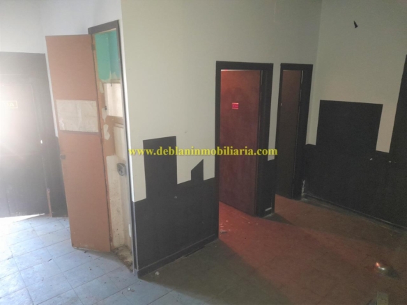 SE ALQUILA LOCAL / NAVE EN O PORRIÑO