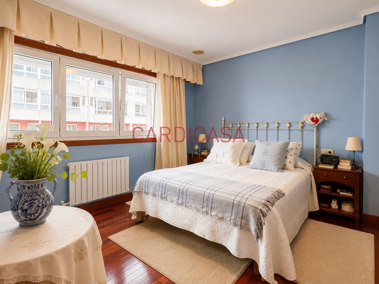 178592153089300172673_178549653354 Gran vivienda familiar en Vía Norte con garaje, bodega y bonitas vistas al mar.