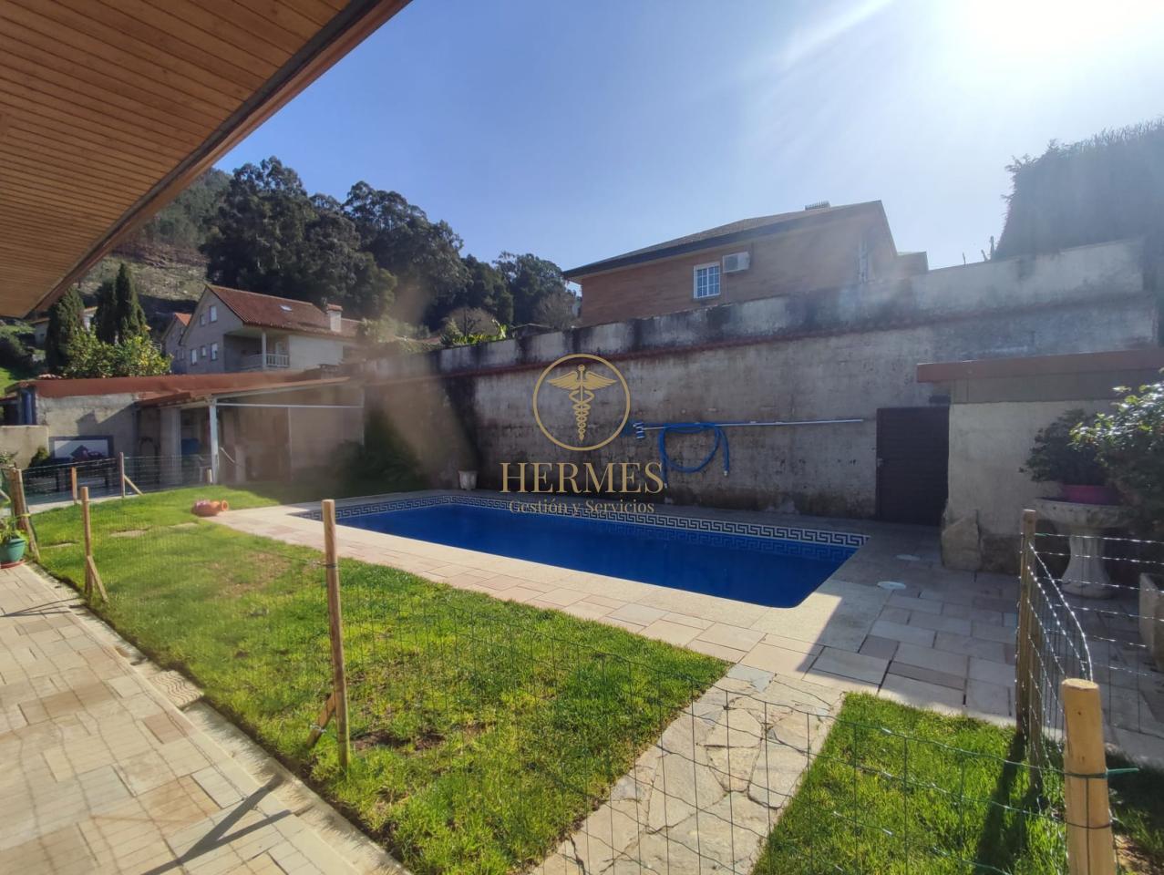 Chalet con piscina, Urbanizacion San Antoniño, Mos!!
