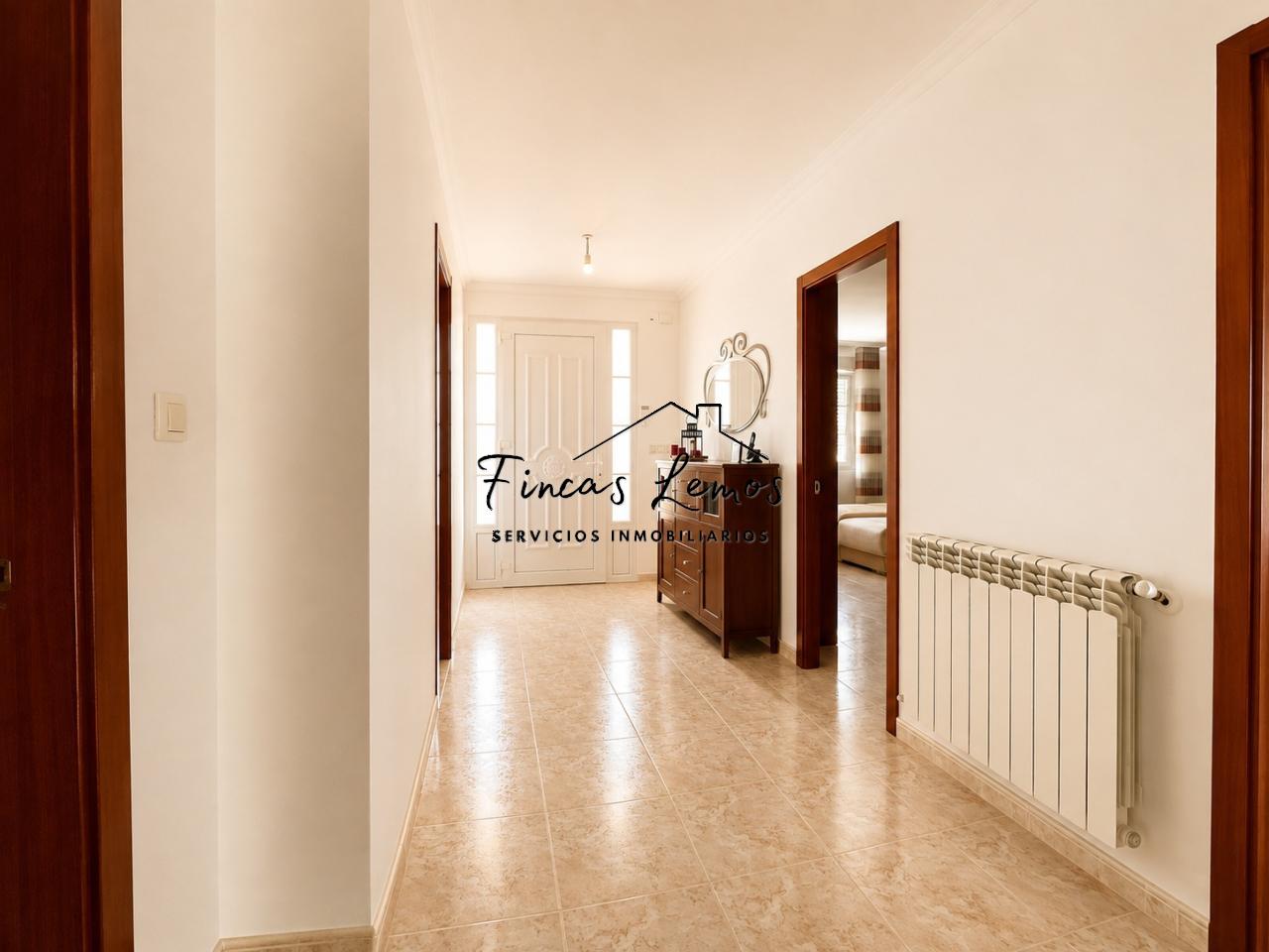 178637948176000034131_178637932861 Casa / Chalet independiente en venta en Zas (A Coruña) – Lista para entrar a vivir, con finca y garaje
