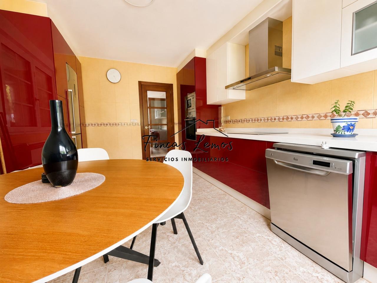178637948288900034131_178637932014 Casa / Chalet independiente en venta en Zas (A Coruña) – Lista para entrar a vivir, con finca y garaje