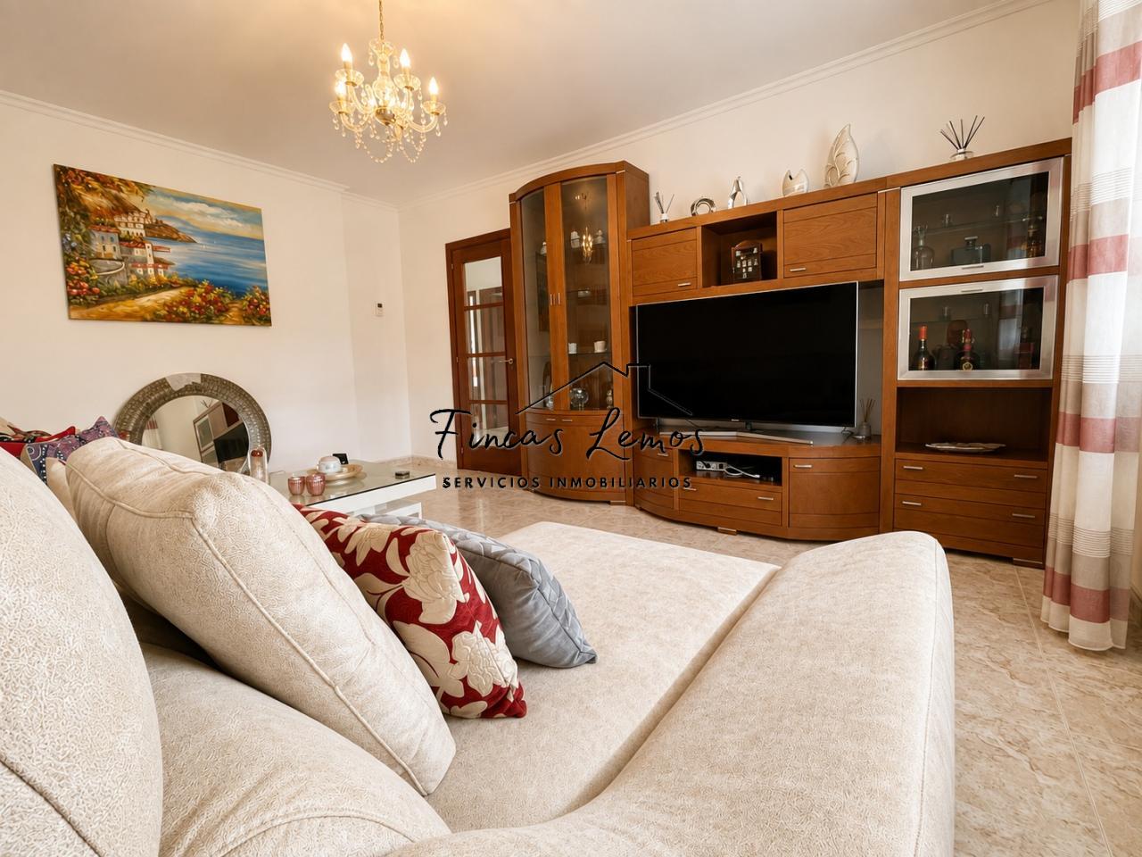 178637948530700034131_178637932929 Casa / Chalet independiente en venta en Zas (A Coruña) – Lista para entrar a vivir, con finca y garaje
