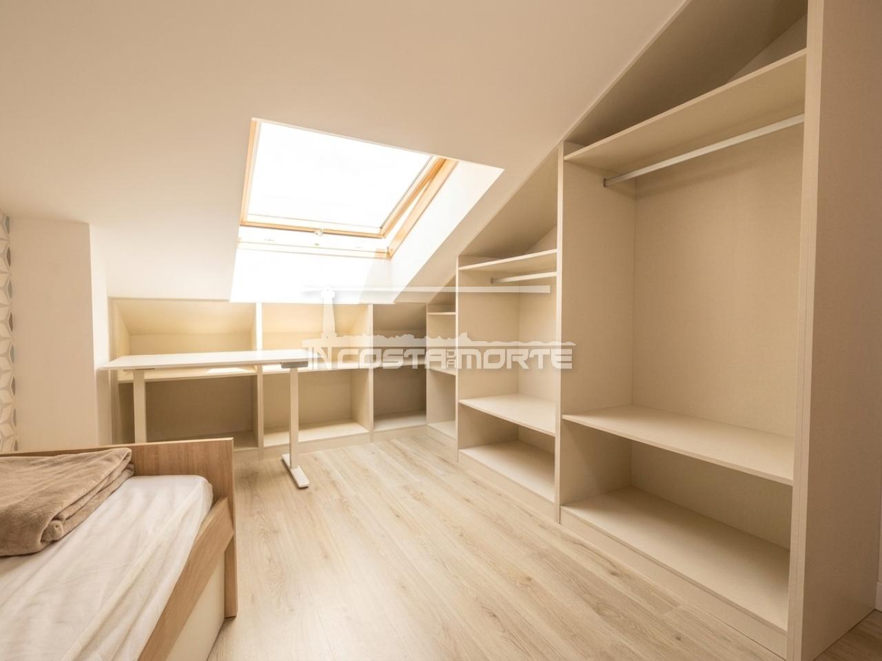 178643766890400172776_178643760115 ÁTICO EN PRIMERA LÍNEA DE PLAYA EN FISTERRA – SARDIÑEIRO