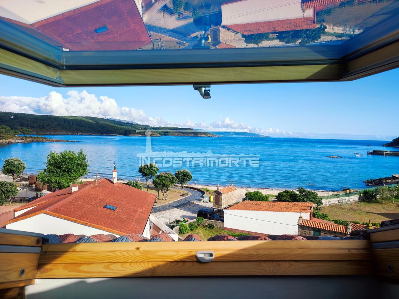 178643767893200172776_178643760942 ÁTICO EN PRIMERA LÍNEA DE PLAYA EN FISTERRA – SARDIÑEIRO