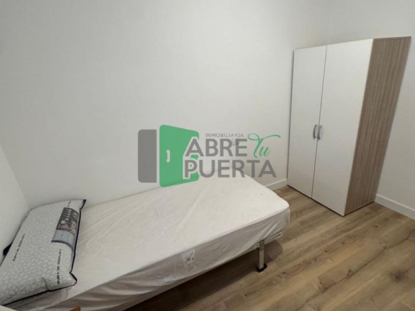 PISO PARA ESTUDIANTES O PROFESORES
