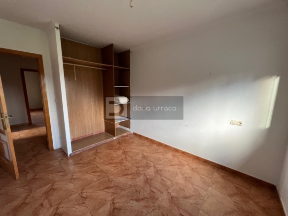 CASA EN ALQUILER EN TOMIÑO CON 900 M² DE PARCELA | 800 €/MES