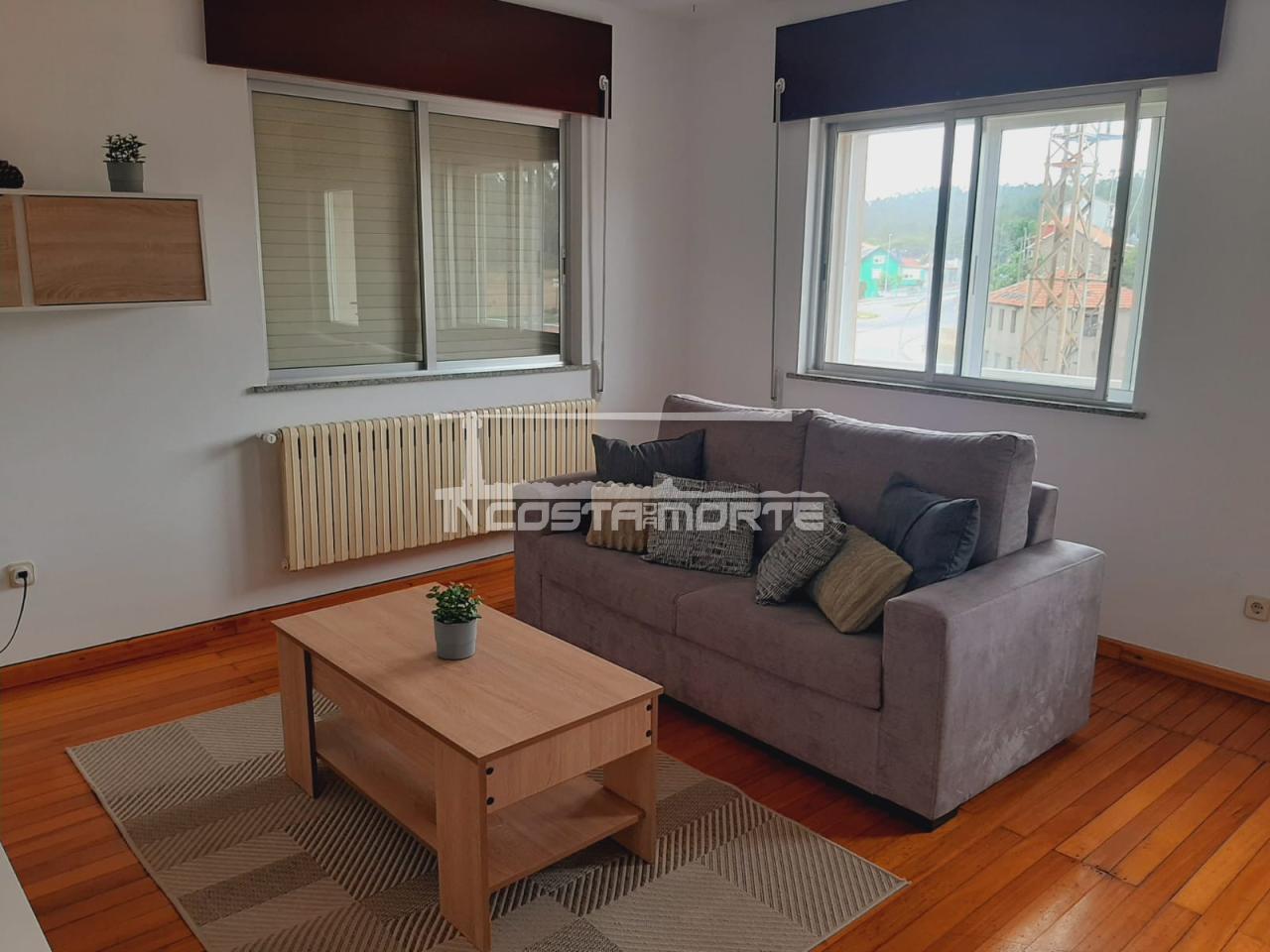 Tu nuevo hogar en Pino de Val, Mazaricos, te está esperando