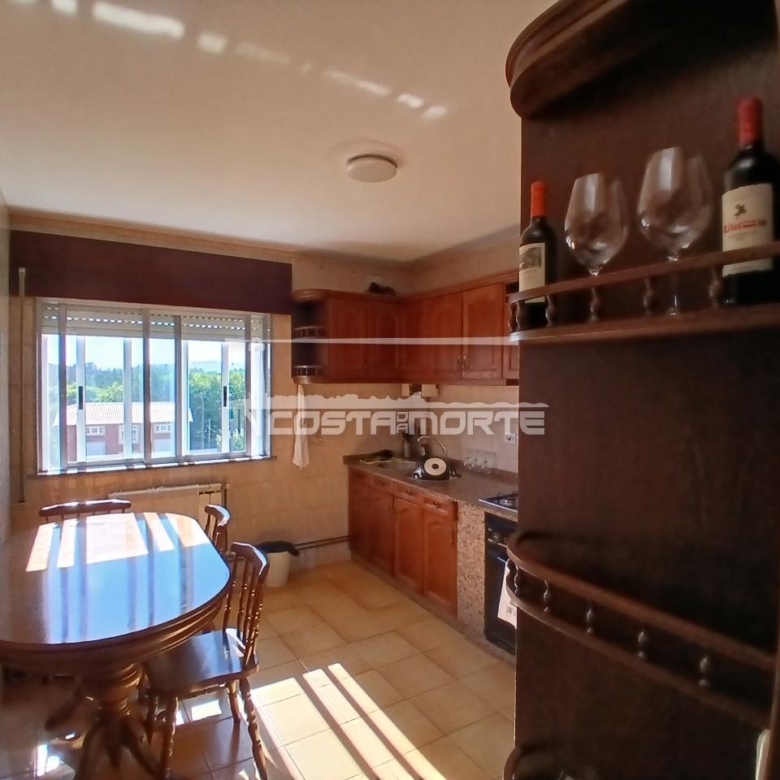 Tu nuevo hogar en Pino de Val, Mazaricos, te está esperando
