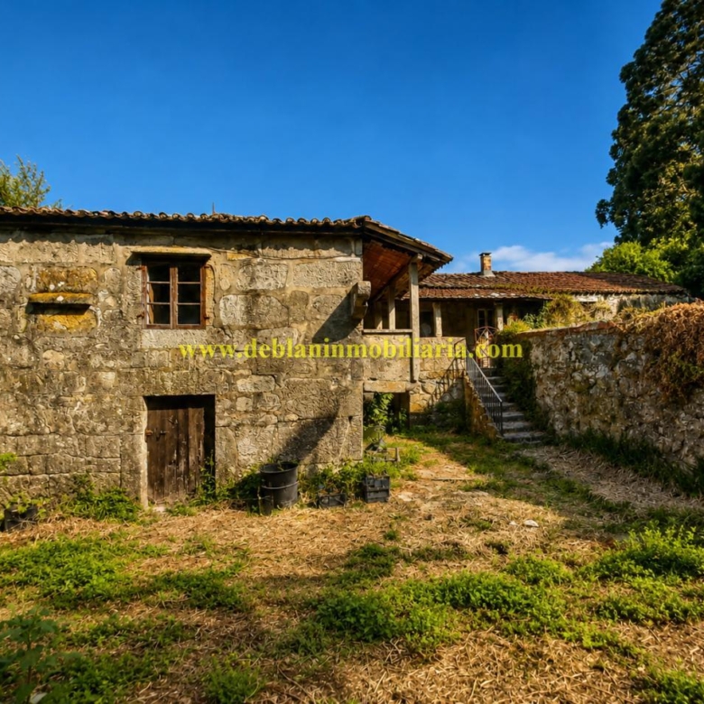 CASONA DE PIEDRA PARA REHABILITAR CON FINCA DE 3730m2