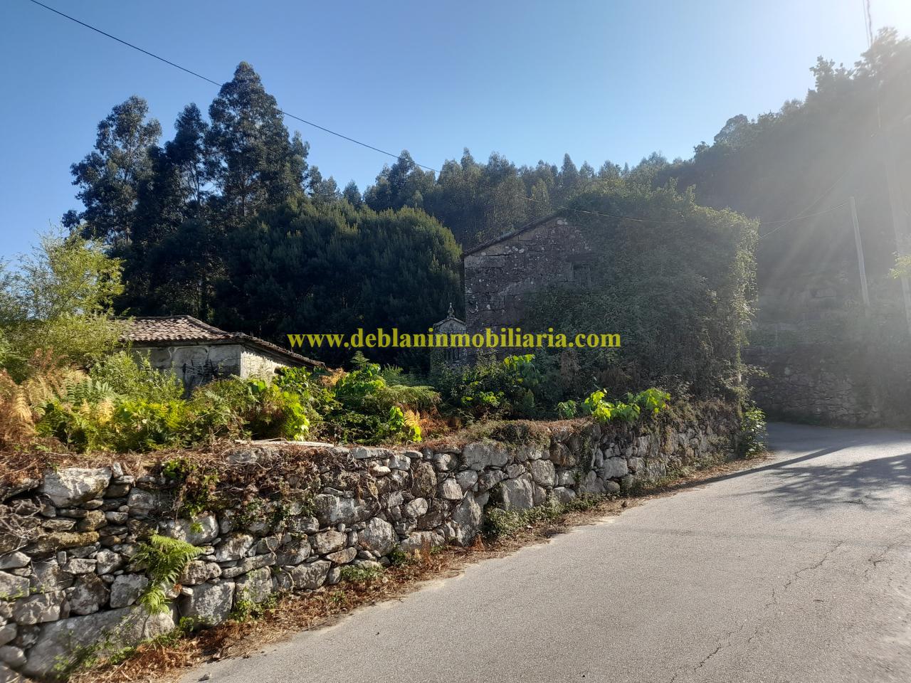 178664297540100045652_178664277639 CASONA DE PIEDRA PARA REHABILITAR CON FINCA DE 3730m2