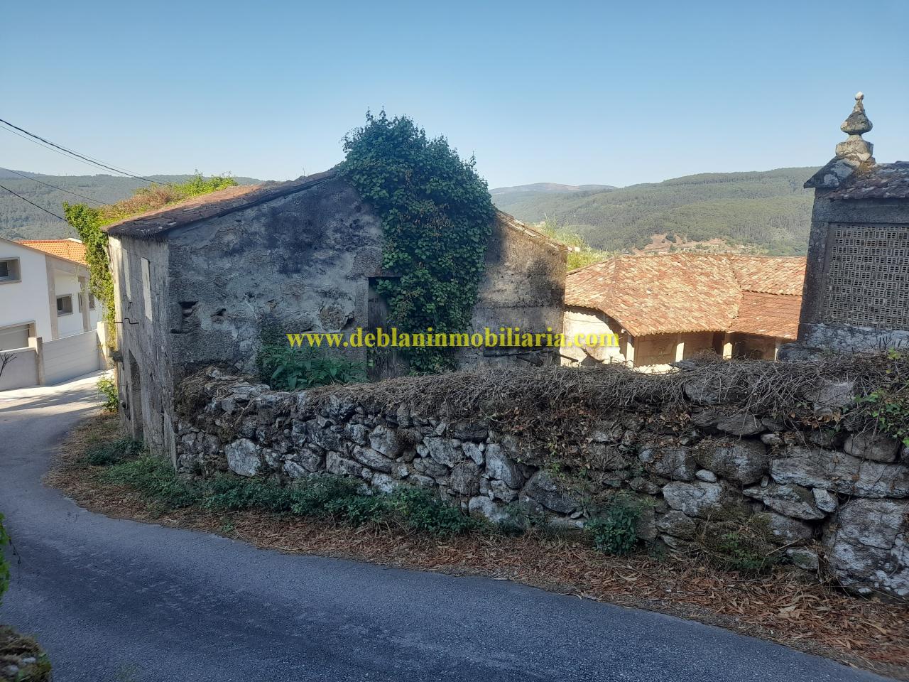 178664298223900045652_178664280004 CASONA DE PIEDRA PARA REHABILITAR CON FINCA DE 3730m2