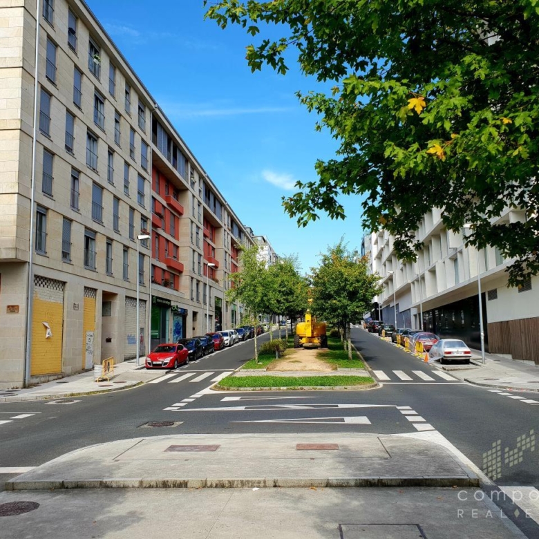 Plaza de garaje en Santa Marta, Santiago