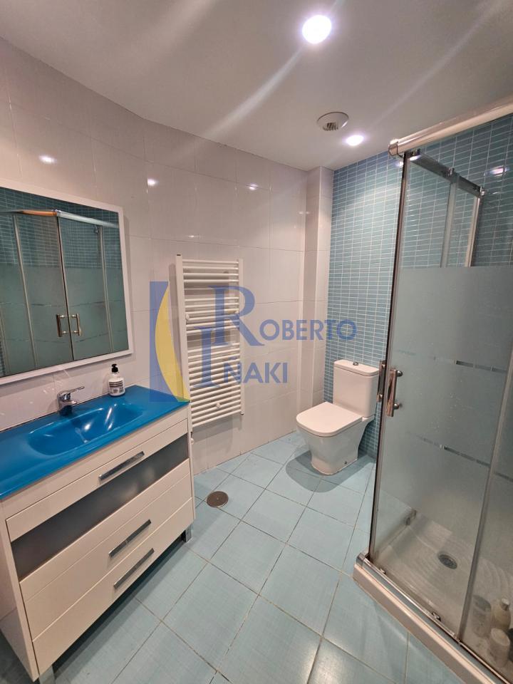 PISO SEMINUEVO